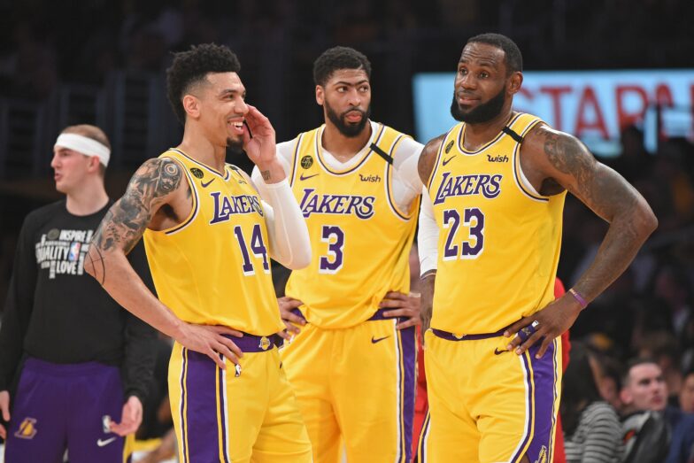 NBA giàu có hơn Premier League thế nào? - Ảnh 2