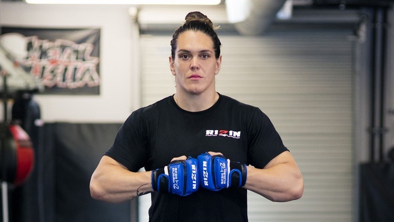 Nữ võ sĩ lực điền Gabi Garcia sắp có trận đấu phi giới tính - Ảnh 1