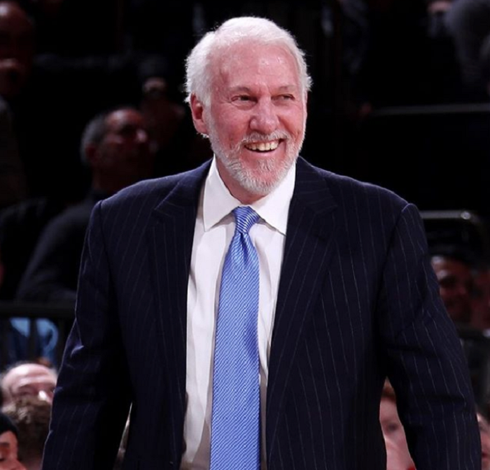 Sau trận gặp Chicago Bulls, Gregg Popovich trở thành huấn luyện viên thứ 3 trong lịch sử NBA cán mốc 1300 trận thắng - Ảnh 1