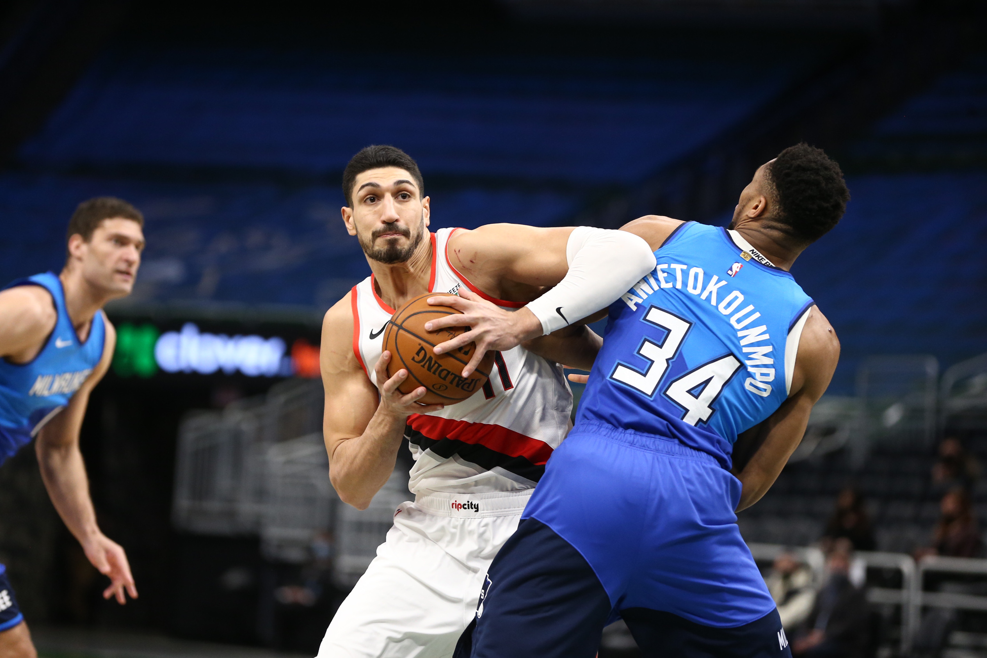 Nhận định bóng rổ NBA: Portland Trail Blazers vs Milwaukee Bucks - Đôi công rực lửa (9h00 ngày 03/04) - Ảnh 1