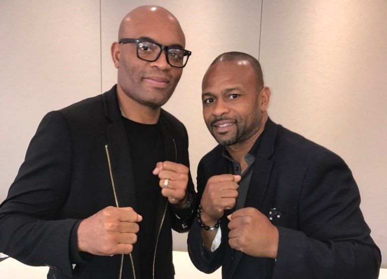 Anderson Silva nhắm đến Roy Jones sau Julio Cesar Chavez Jr - Ảnh 2