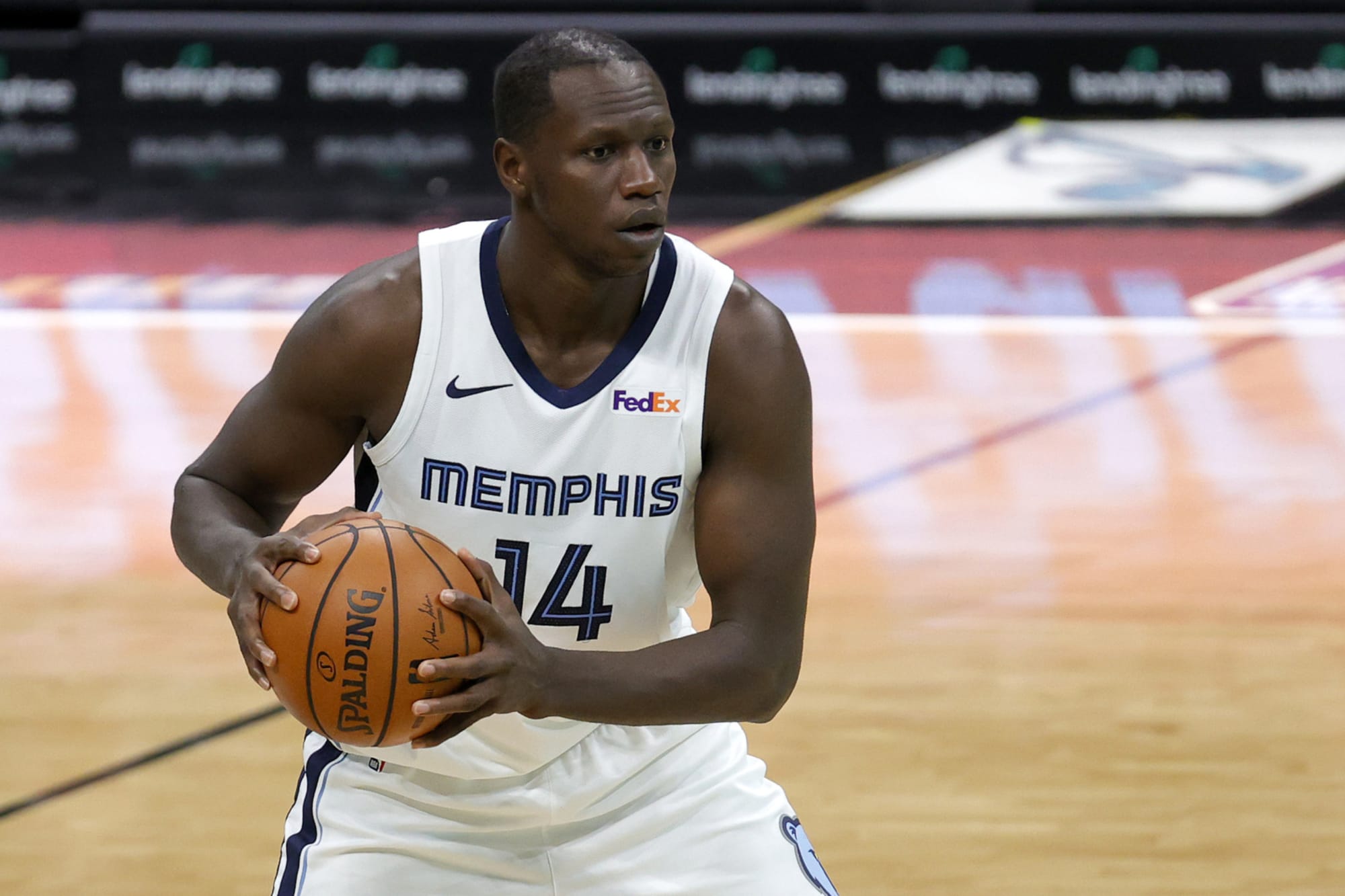 10 cầu thủ châu Phi xuất sắc đang thi đấu tại NBA (kỳ 2) - Ảnh 2