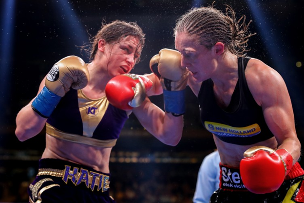 Di sản Quyền anh của Katie Taylor sắp bị tước đoạt vào tay của Natasha Jonas? - Ảnh 2