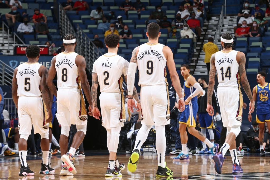 Hoá thân anh hùng Marvel, Stephen Curry huỷ diệt New Orleans Pelicans - Ảnh 3