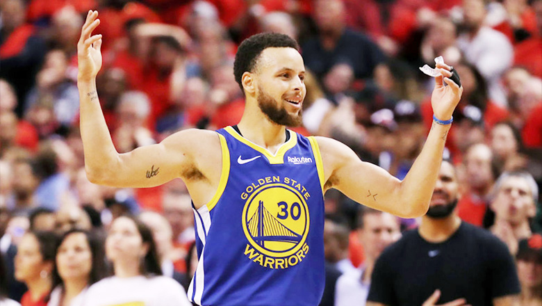 Stephen Curry xuất sắc nhất NBA trong tháng 4 - Ảnh 1