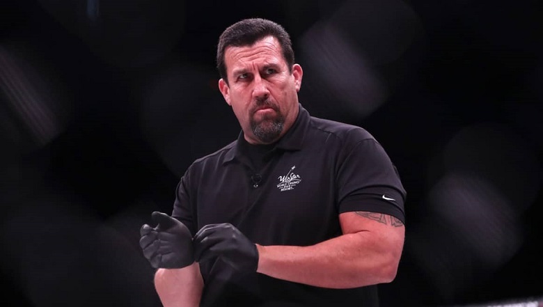 John McCarthy: Trọng tài và chữ