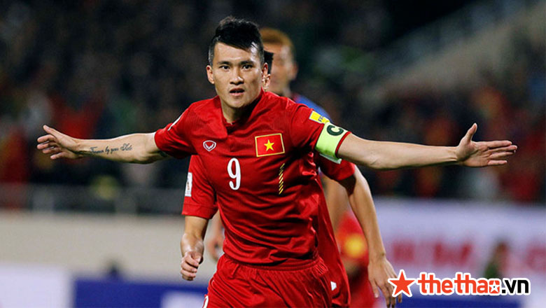 Top 5 cầu thủ nhận lót tay cao nhất lịch sử bóng đá Việt Nam - Ảnh 1