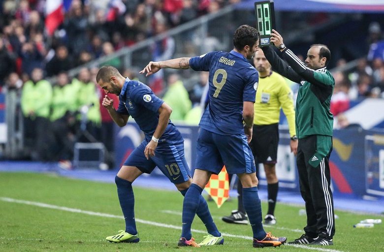 Deschamps sẽ lựa chọn 1 trong 2 người cho vị trí trung phong của ĐT Pháp ở EURO 2020