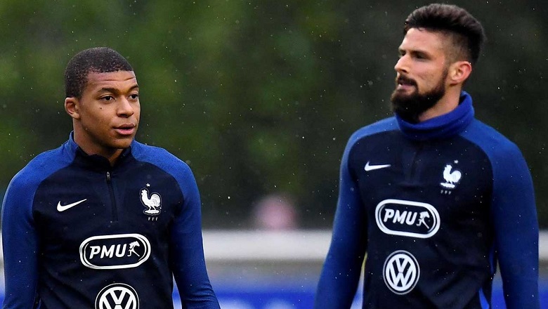 Mbappe 'sôi máu' vì Giroud, nội bộ tuyển Pháp rối loạn trước thềm EURO 2021 - Ảnh 2