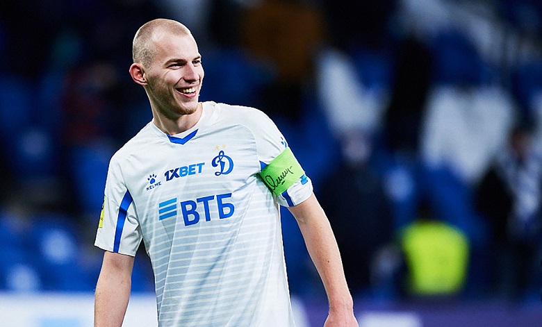Roman Yevgenyev sẽ là người thay thế