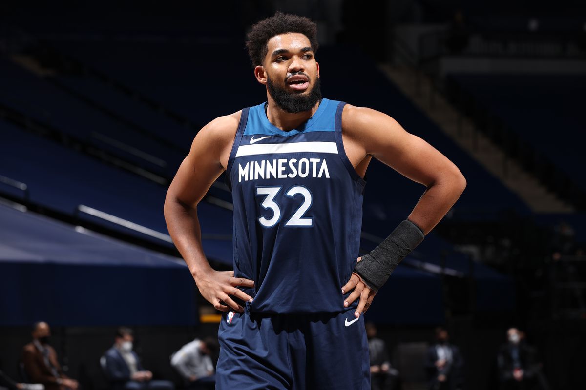 Top 10 trung phong xuất sắc nhất mùa giải NBA 2020-21 (Kỳ 1) - Ảnh 1