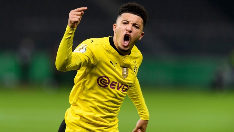 Vừa gật đầu với MU, Jadon Sancho lại công khai ‘thả thính’ Chelsea - Ảnh 1