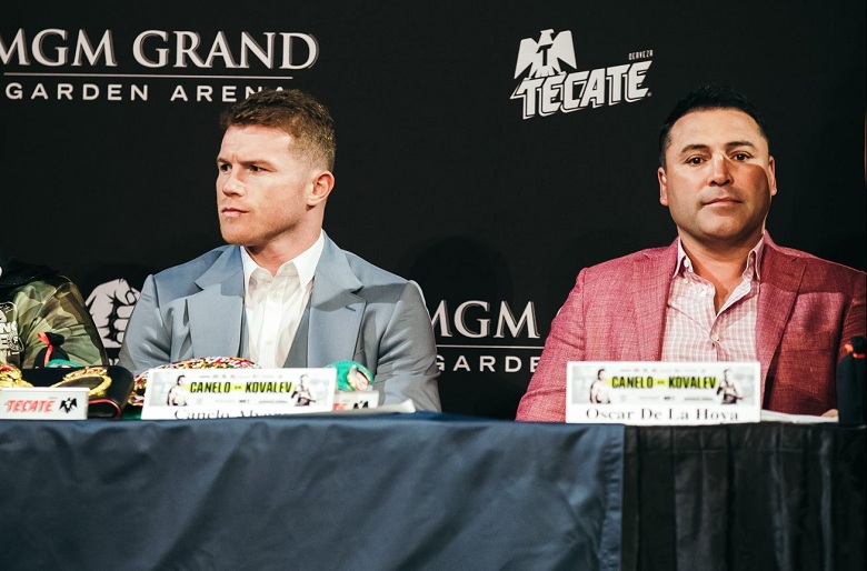 Ông bầu De La Hoya dọa sẽ hạ gục Canelo Alvarez trên sàn đấu - Ảnh 2