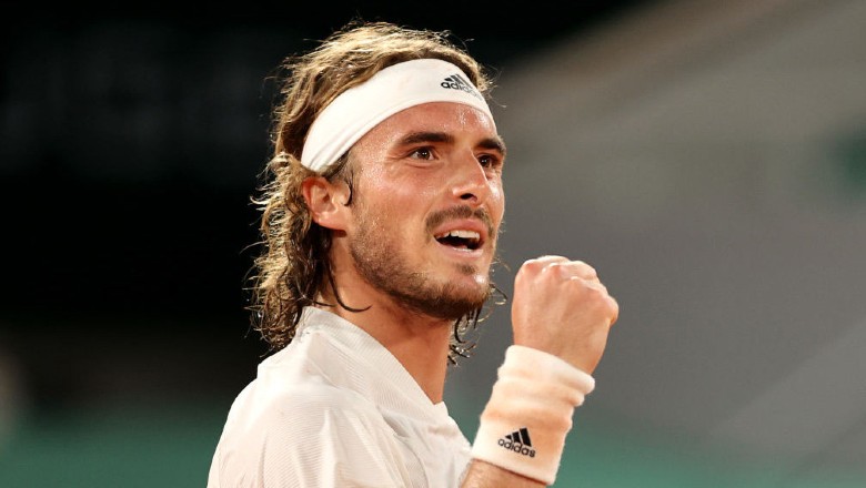 Thắng nghẹt thở Zverev, Tsitsipas lần đầu tiên góp mặt ở chung kết Grand Slam - Ảnh 1