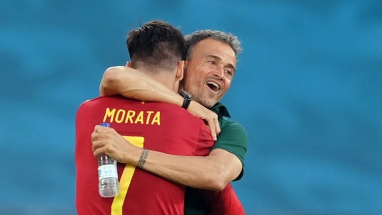 Video bàn thắng Tây Ban Nha vs Ba Lan: Morata giải tỏa áp lực - Ảnh 2