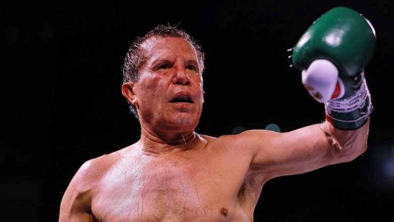 Julio Cesar Chavez chê con trai không tôn trọng Boxing do chểnh mảng việc luyện tập - Ảnh 1