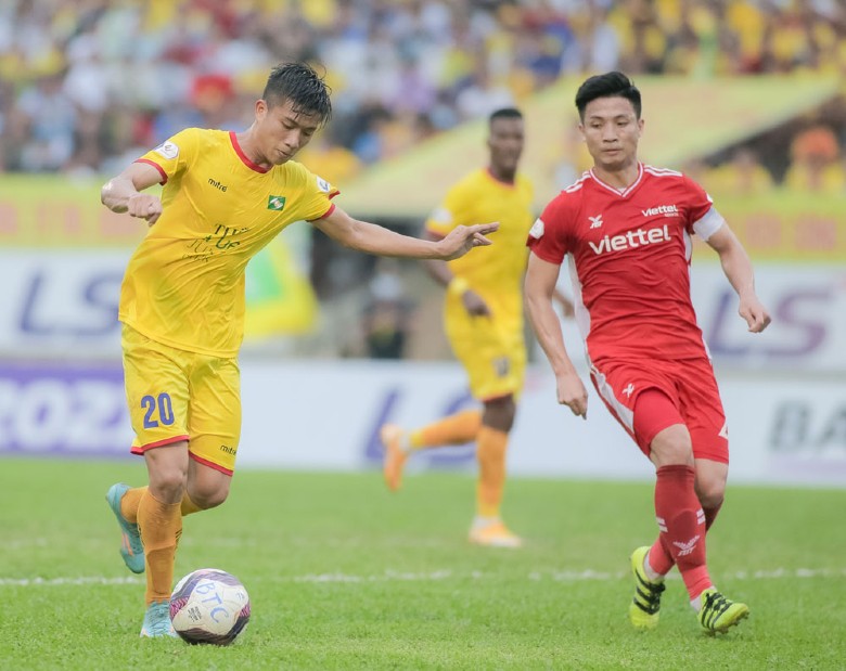 SLNA không chấp nhận xuống hạng, đề xuất tăng số đội dự V-League 2022 - Ảnh 2