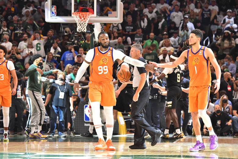 Devin Booker đặt mục tiêu vô địch NBA trong tương lai - Ảnh 2
