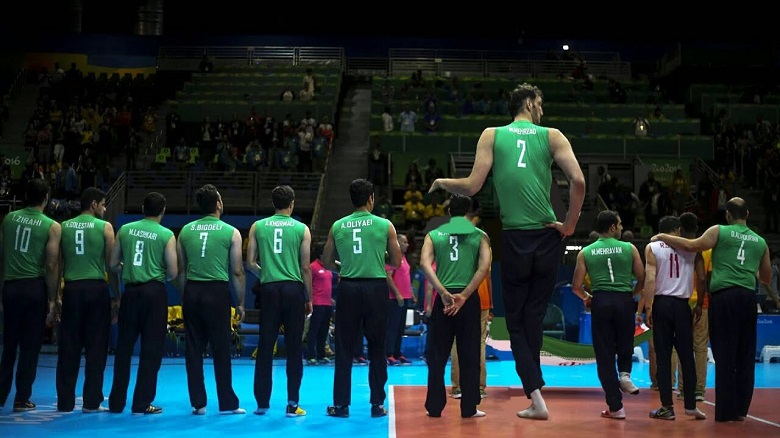 Bóng chuyền Iran 'trình làng' người khổng lồ cao 2m46 ở Paralympic 2021 - Ảnh 1