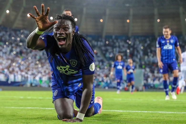 Bafetimbi Gomis truyền cảm hứng cho bóng đá Saudi Arabia - Ảnh 1