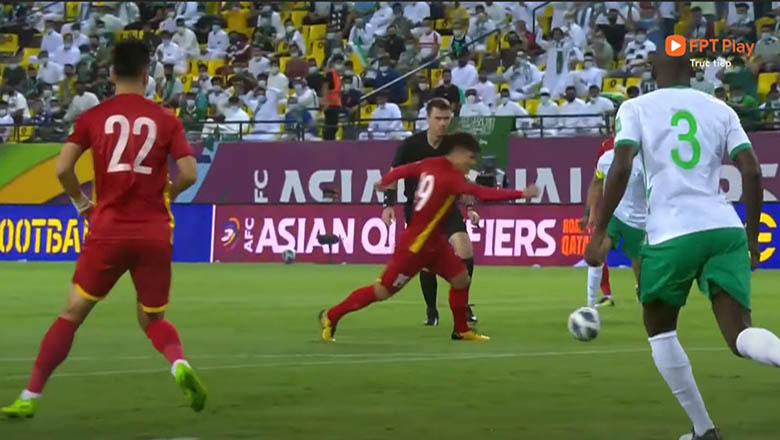 Quang Hải đi vào lịch sử ĐT Việt Nam ở vòng loại World Cup với bàn thắng chớp nhoáng - Ảnh 1