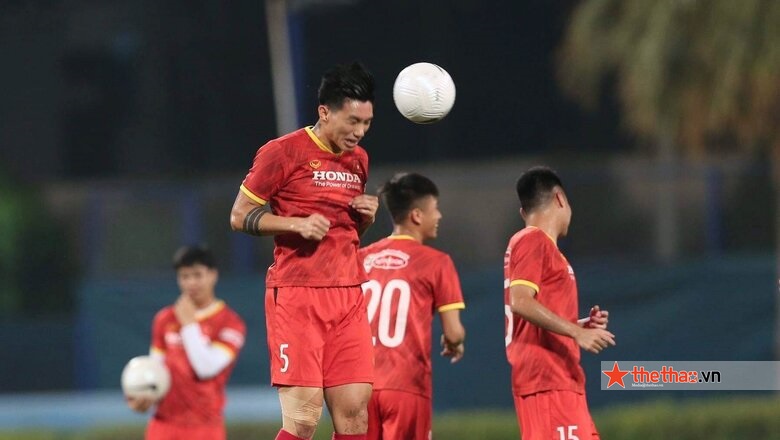 Văn Hậu chấn thương phải phẫu thuật, cần bao lâu để trở lại thi đấu? - Ảnh 1
