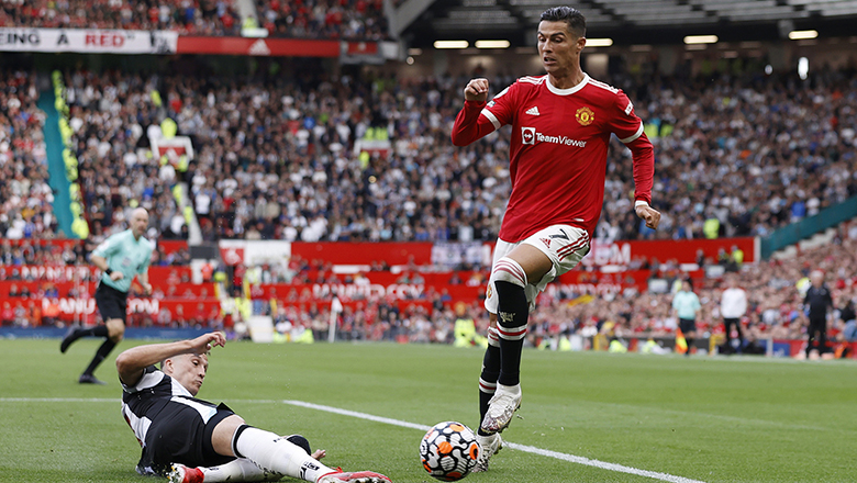 MU điền tên Ronaldo, loại Cavani ở trận ra quân cúp C1 châu Âu - Ảnh 1
