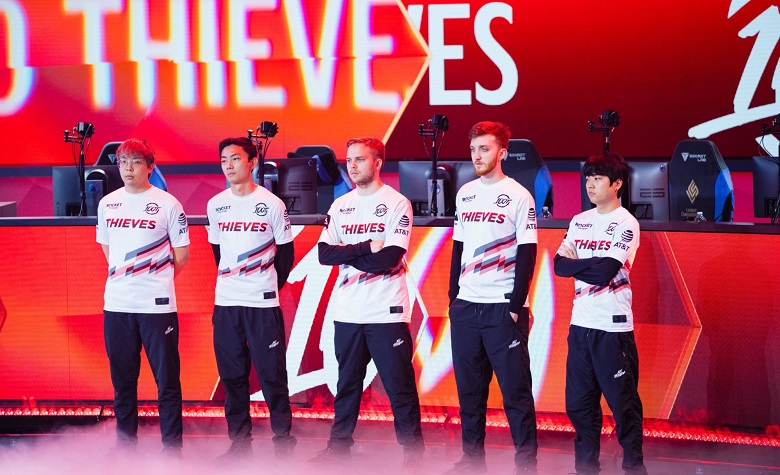 PapaSmithy: 'Mục tiêu đầu tiên khi tôi ký hợp đồng với 100 Thieves là trở lại CKTG' - Ảnh 3