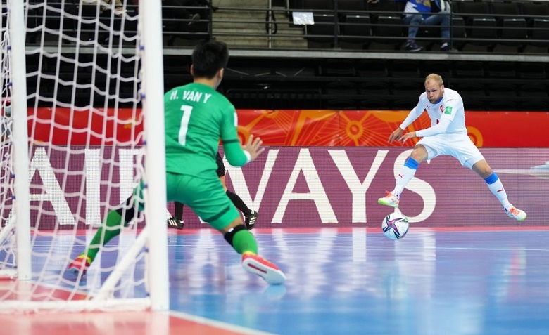 TRỰC TIẾP futsal Việt Nam 1-1 futsal CH Séc: Châu Đoàn Phát lập siêu phẩm - Ảnh 6