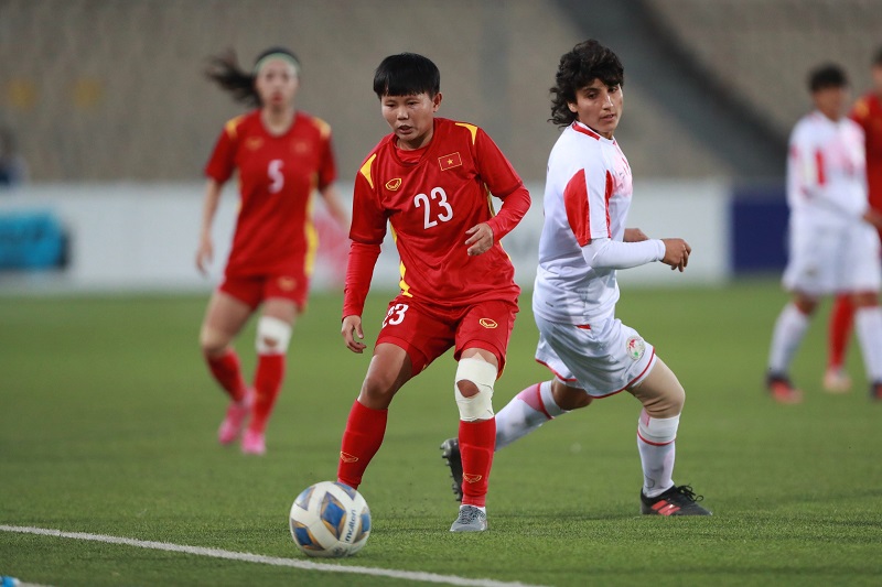 TRỰC TIẾP ĐT nữ Việt Nam 4-0 Tajikistan: Bích Thùy lập cú đúp - Ảnh 15