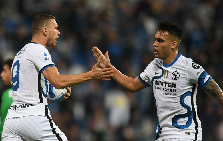Video highlight Sassuolo vs Inter: Edin Dzeko sắm vai người hùng - Ảnh 2