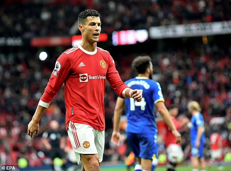 MU gia hạn hợp đồng với ‘cánh tay phải’ của Solskjaer - Ảnh 3