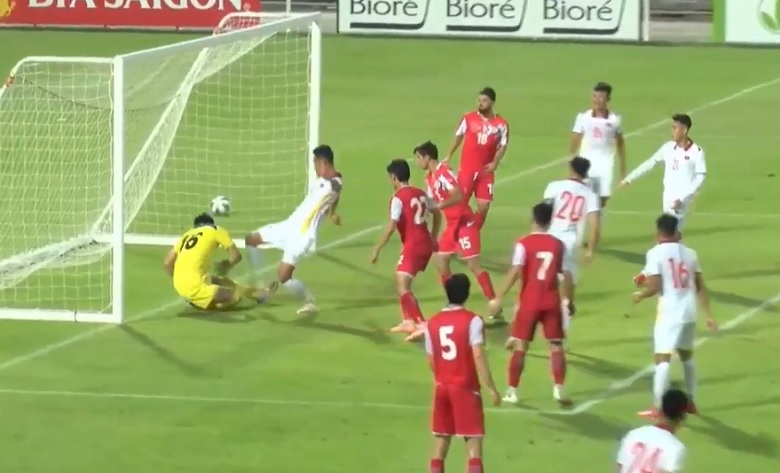 TRỰC TIẾP U22 Việt Nam 0-0 U22 Tajikistan: Thế trận bế tắc - Ảnh 8
