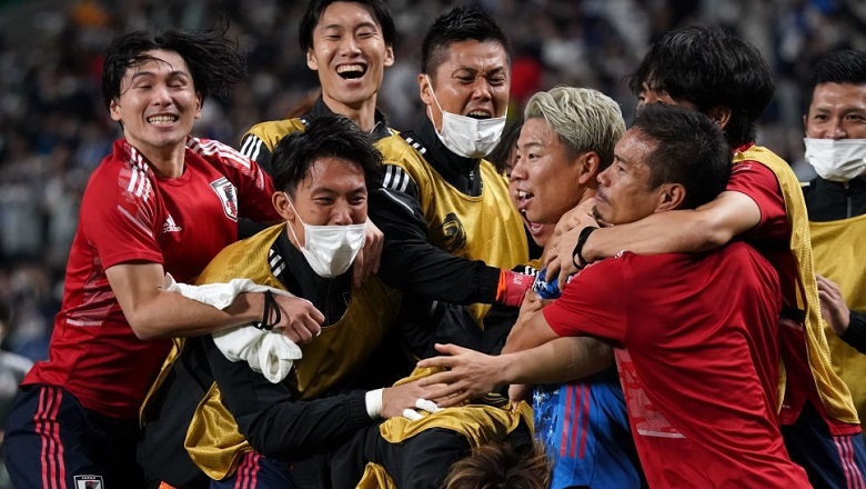 TRỰC TIẾP Nhật Bản 2-1 Úc: Aziz Behich phản lưới vô duyên giúp đội chủ nhà vượt lên - Ảnh 9