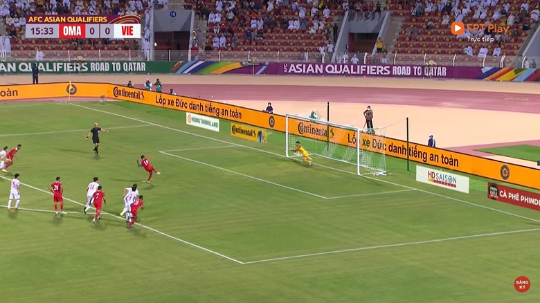 TRỰC TIẾP Việt Nam 0-0 Oman: Mohsin Al-Khaldi bỏ lỡ quả 11m của đội chủ nhà - Ảnh 4