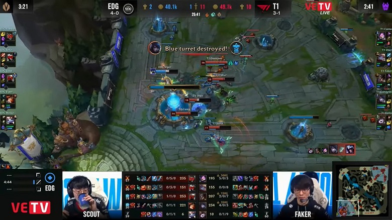 CKTG 2021: Faker toả sáng với Twisted Fate, T1 cạnh tranh ngôi đầu bảng B - Ảnh 2