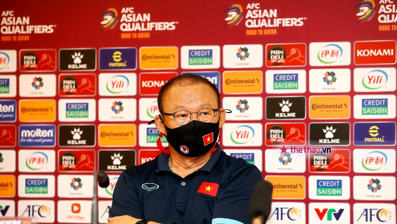 HLV Park Hang Seo sẽ họp cùng HLV Wenger về kế hoạch tổ chức World Cup hai năm một lần - Ảnh 1