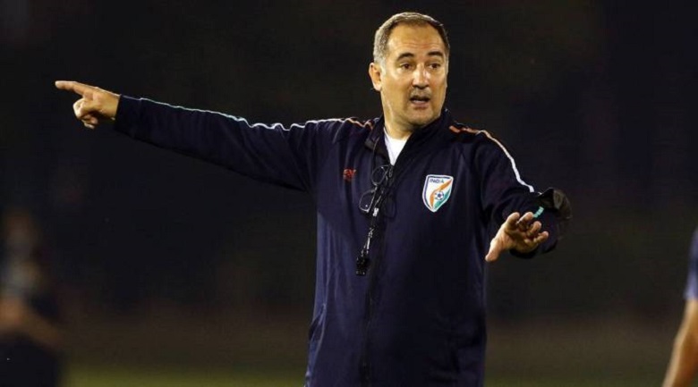 'Trung Quốc chi 1 tỷ USD mỗi năm cho bóng đá nhưng vẫn chưa đủ tầm dự World Cup' - Ảnh 1