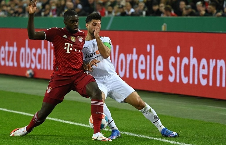 Đồng cảnh ngộ thua 0-5 như MU, HLV Bayern Munich thẳng tay ‘trảm’ 4 ngôi sao - Ảnh 2