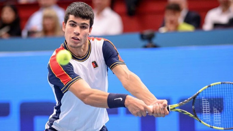 Zverev đánh bại Auger Aliassime, gặp Alcaraz ở bán kết Vienna Open - Ảnh 2