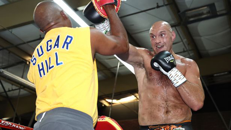 Tyson Fury lại đề nghị giúp Anthony Joshua chuẩn bị tái đấu với Oleksandr Usyk - Ảnh 2