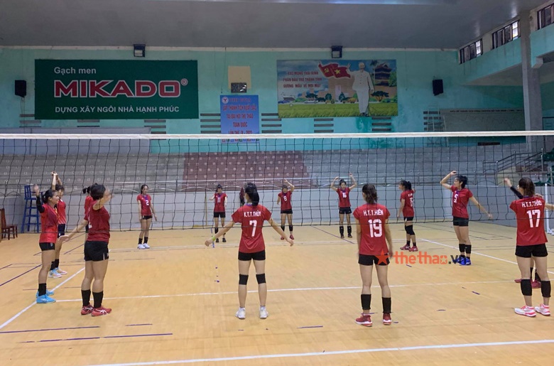 Bóng chuyền nữ Geleximco Thái Bình tích cực tập luyện cho vòng 2 giải VĐQG 2021 - Ảnh 2