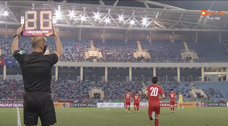 TRỰC TIẾP Việt Nam 0-1 Nhật Bản: Đội khách dẫn 1 bàn sau 45 phút đầu tiên - Ảnh 22