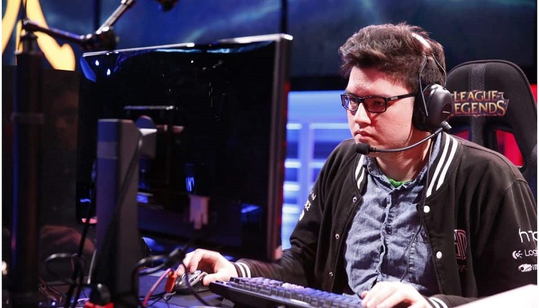 Dyrus, Amazing bảo vệ Reginald sau cáo buộc 'bạo hành' từ Doublelift - Ảnh 1