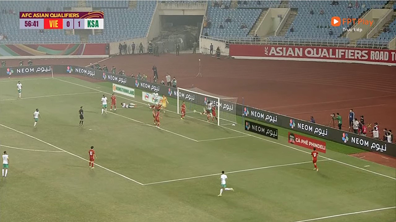 TRỰC TIẾP Việt Nam 0-1 Ả Rập Xê Út: Bóng chạm xà ngang cầu môn Tấn Trường - Ảnh 49