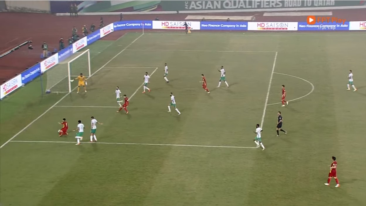 TRỰC TIẾP Việt Nam 0-1 Ả Rập Xê Út: VAR lại cứu thua cho ĐT Việt Nam - Ảnh 54