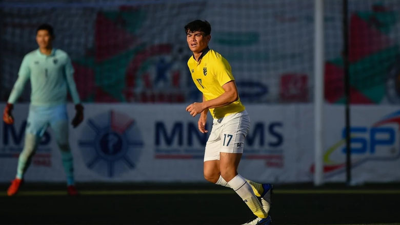 Chân dung 'Thái kiều' cao 1m90 dự AFF Cup 2021: Sinh năm 2002, đang thi đấu ở Đan Mạch - Ảnh 2
