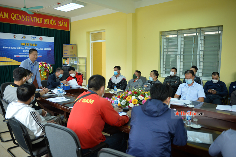 Họp kỹ thuật giải bóng chuyền Hạng A toàn quốc: Rút ngắn số ngày thi đấu - Ảnh 2