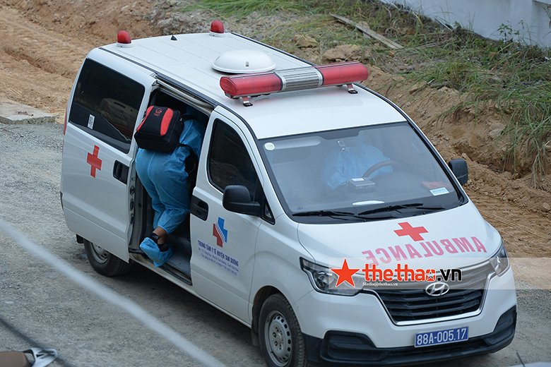 VĐV Sanest Sana Khánh Hòa nhiễm COVID-19 đã được đưa đi cách ly - Ảnh 2