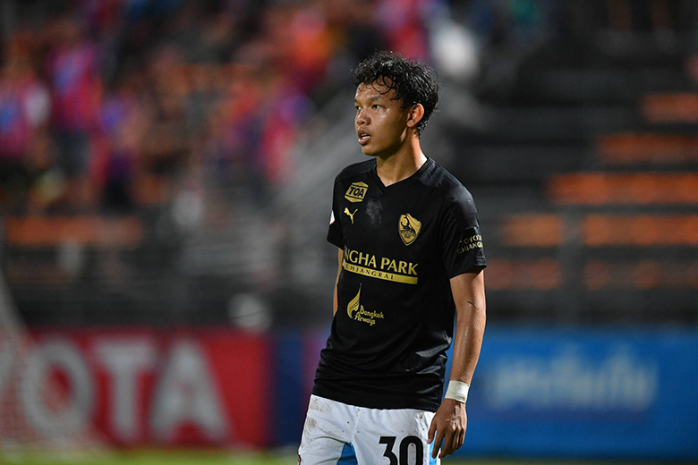 ĐT Thái Lan tiếp tục mất hậu vệ cánh trước thềm AFF Cup 2021 - Ảnh 2